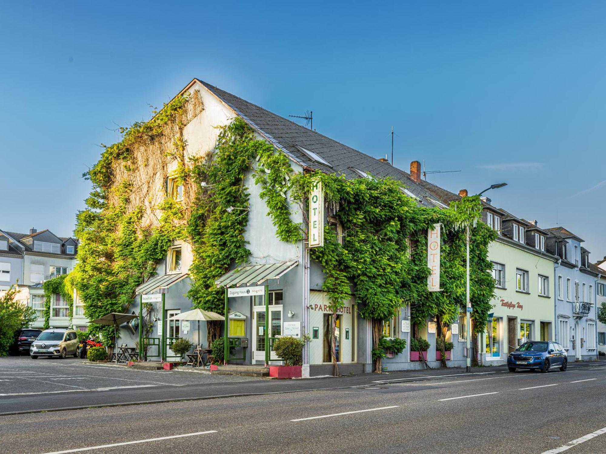Park Hotel Konz Exteriör bild